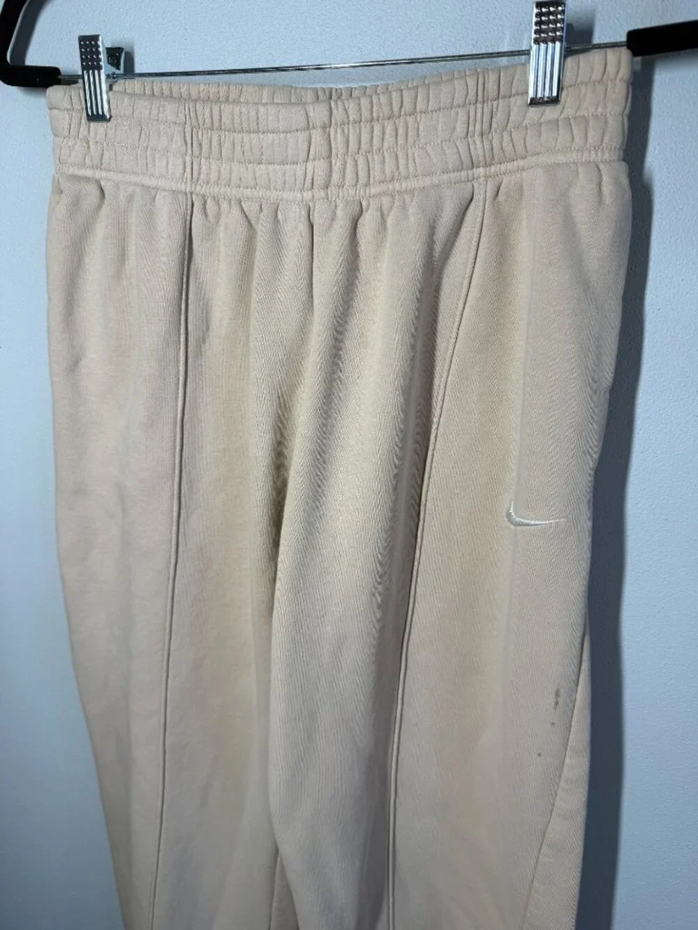 Nike Womens Small Beige Sweatpant Joggers Lounge Athleisure Casual‎ Cozy Pockets